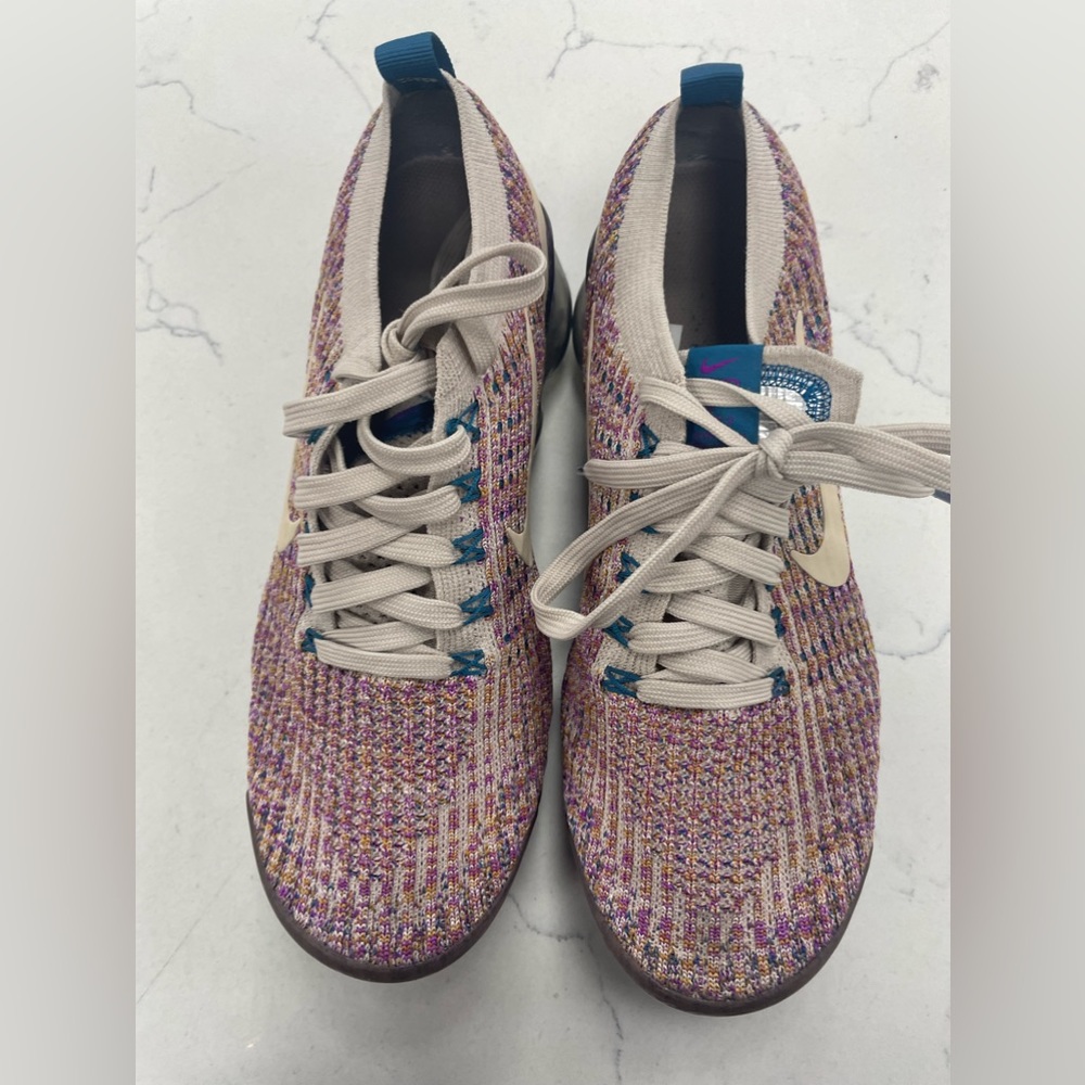 Nike Women's Air Vapormax Flyknit 3
